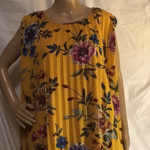 VIP by Avenue plus SZ 22/24 pleated layers dress